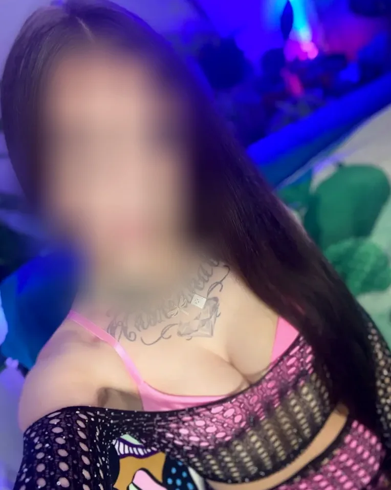 Paige, 29